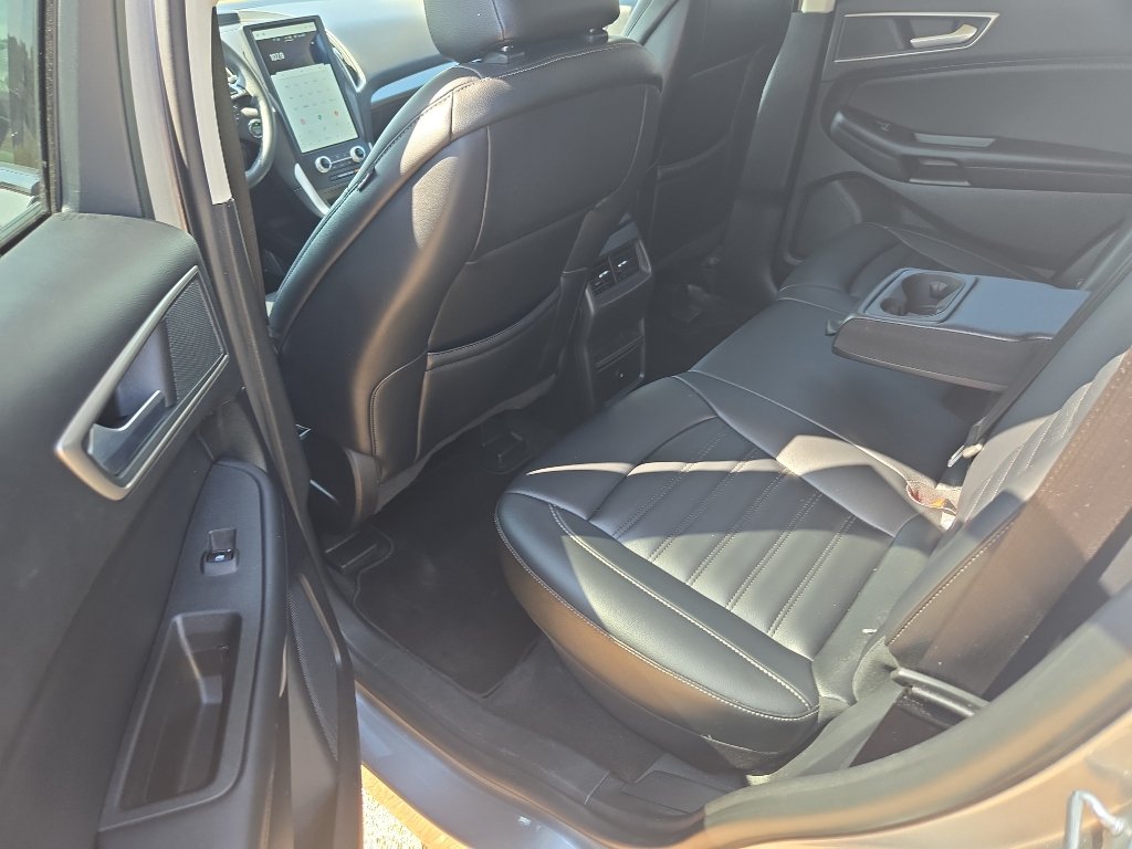 Used 2024 Ford Edge SEL AWD/4WD image 15