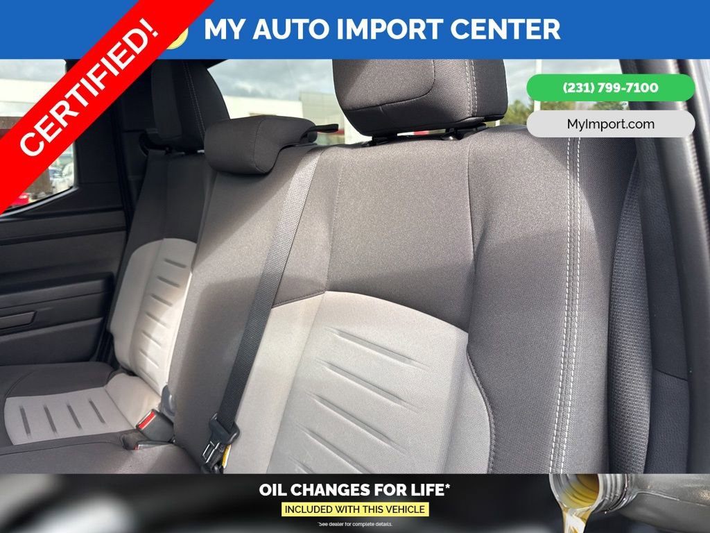 Used 2025 Toyota Tacoma TRD Sport image 25