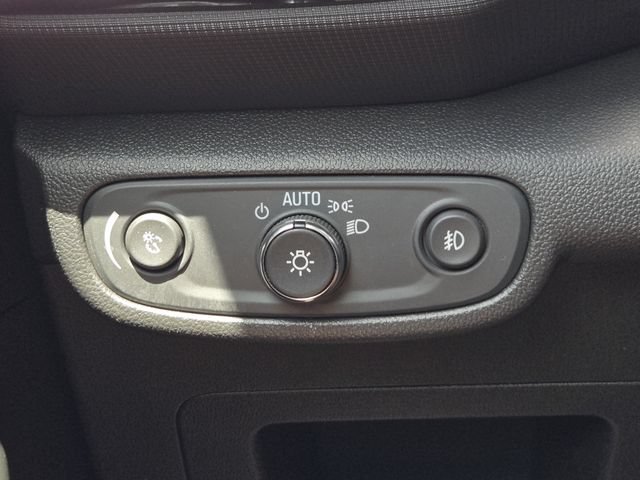 Used 2023 Chevrolet TrailBlazer LT AWD/4WD image 23