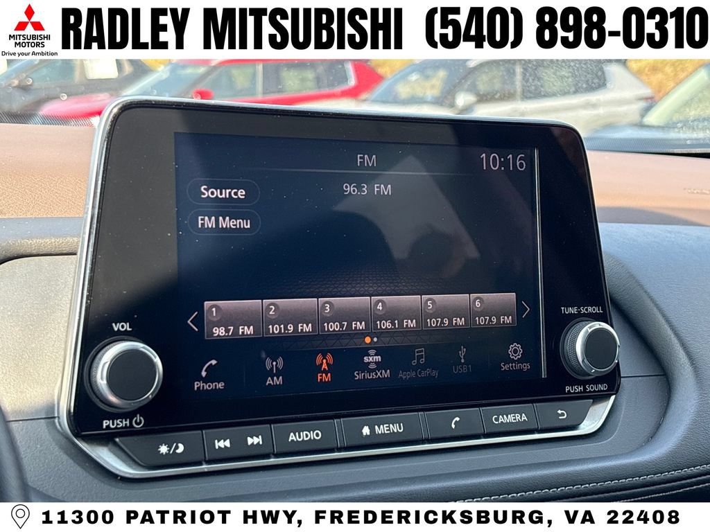 Used 2023 Nissan Rogue SV AWD/4WD image 8