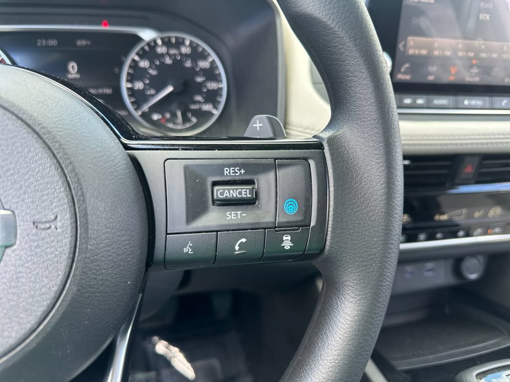Used 2021 Nissan Rogue SV AWD/4WD image 24