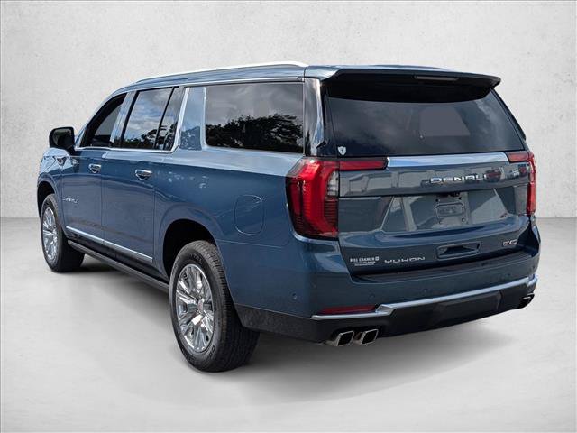 Used 2025 GMC Yukon XL Denali w/ Sun & Power Step Package AWD/4WD image 8