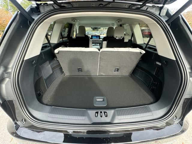 New 2026 Lincoln Aviator AWD image 25