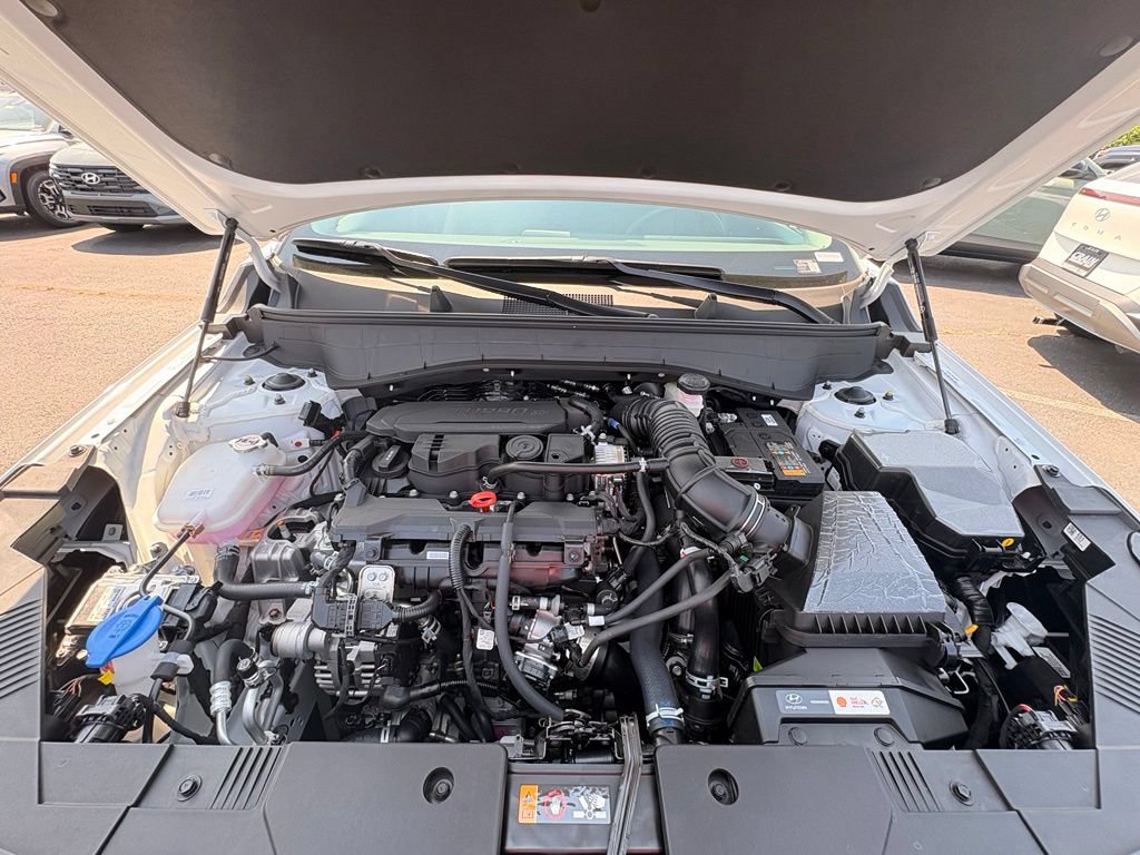 New 2026 Hyundai Kona SEL Premium FWD image 32