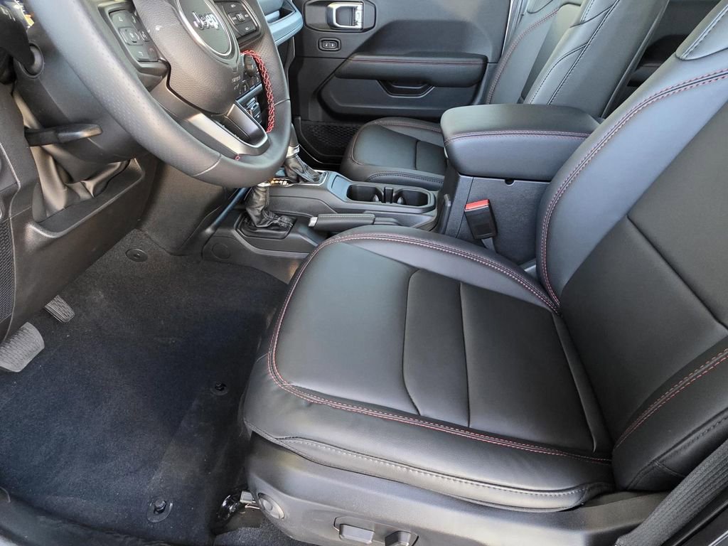 New 2026 Jeep Wrangler Unlimited Rubicon 392 image 7