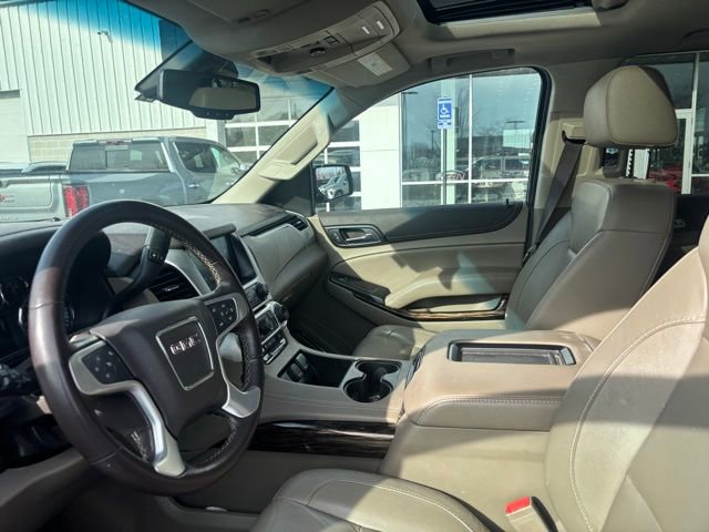 Used 2019 GMC Yukon SLT w/ HD Trailering Package image 11