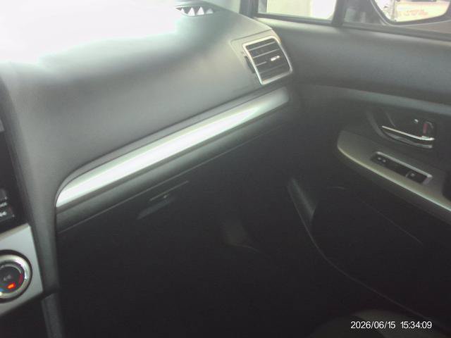Used 2016 Subaru Crosstrek 2.0i Premium AWD/4WD image 11