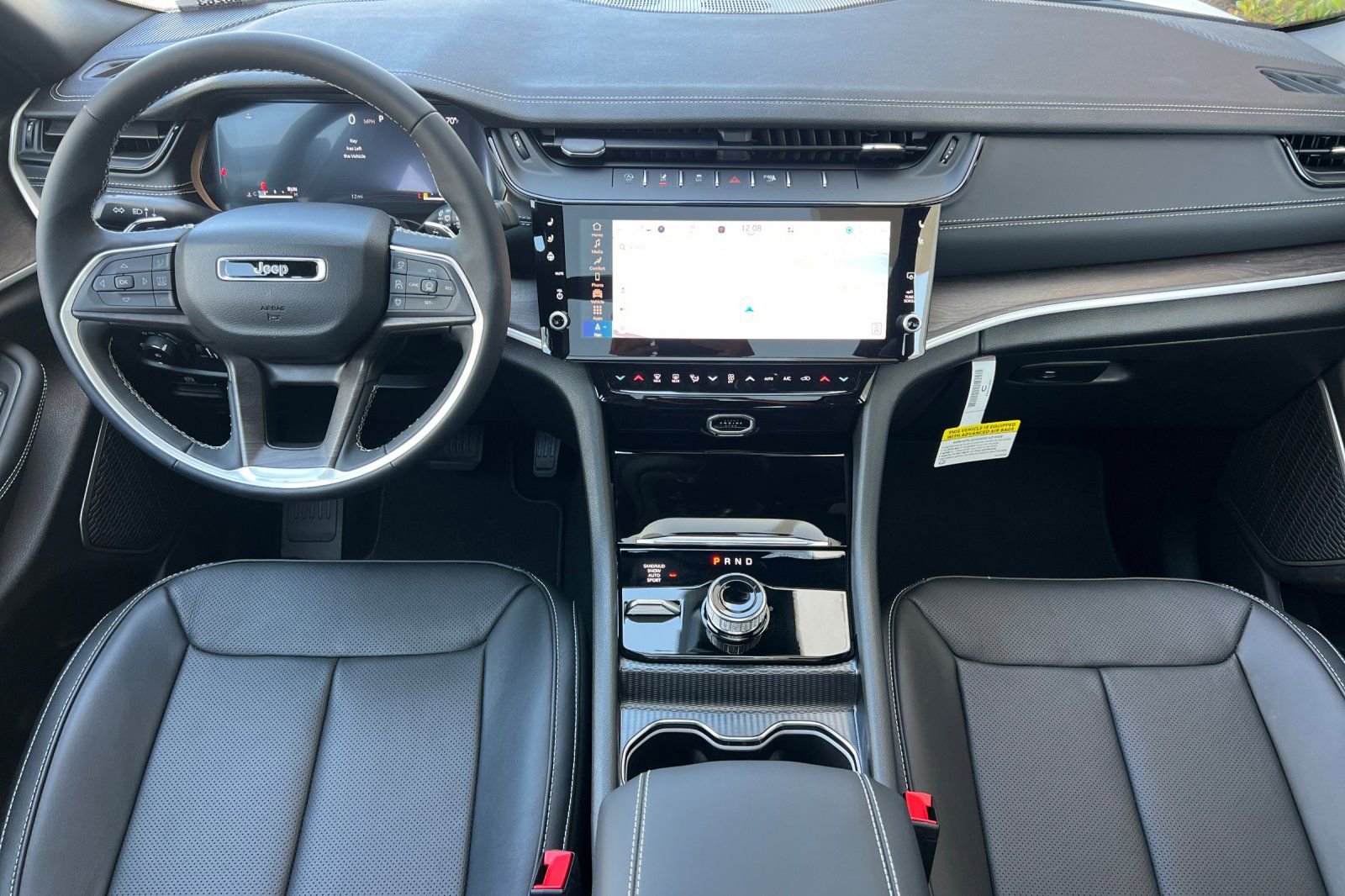 New 2026 Jeep Grand Cherokee Limited AWD/4WD image 13