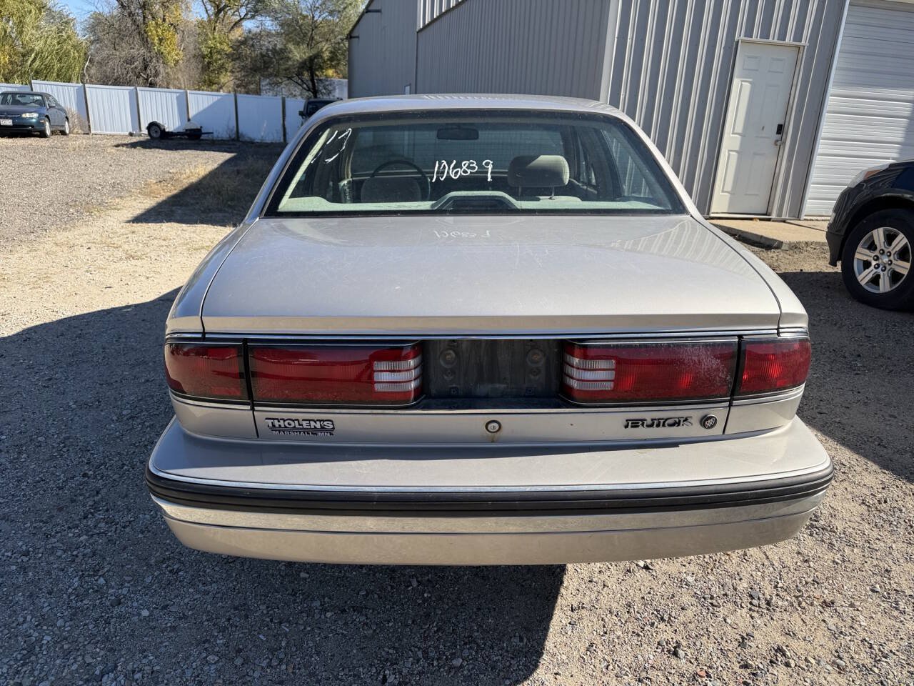 Used 1996 Buick Le Sabre Limited FWD image 4