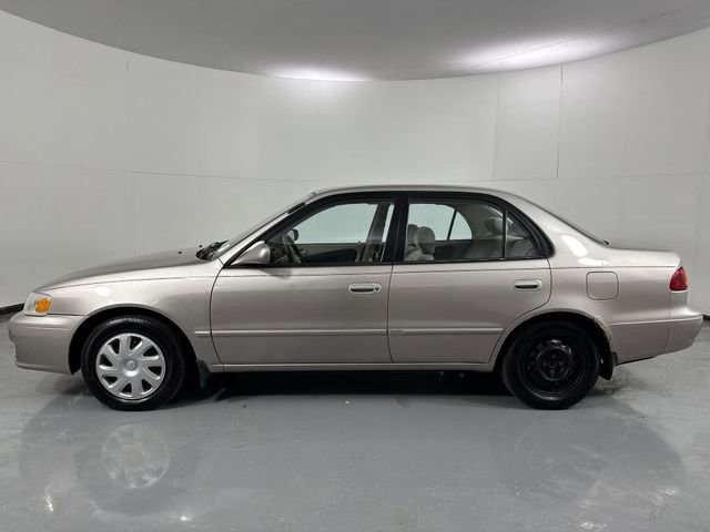 Used 2001 Toyota Corolla CE FWD image 26