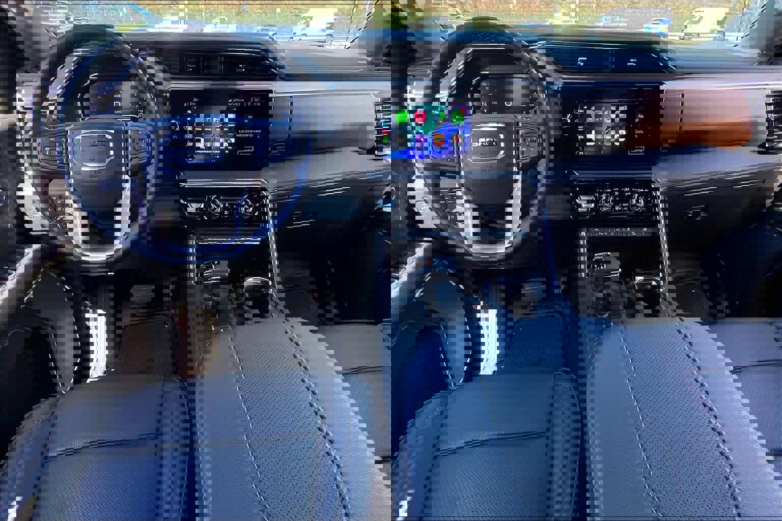 Used 2024 GMC Sierra 1500 Denali w/ Denali Reserve Package image 14