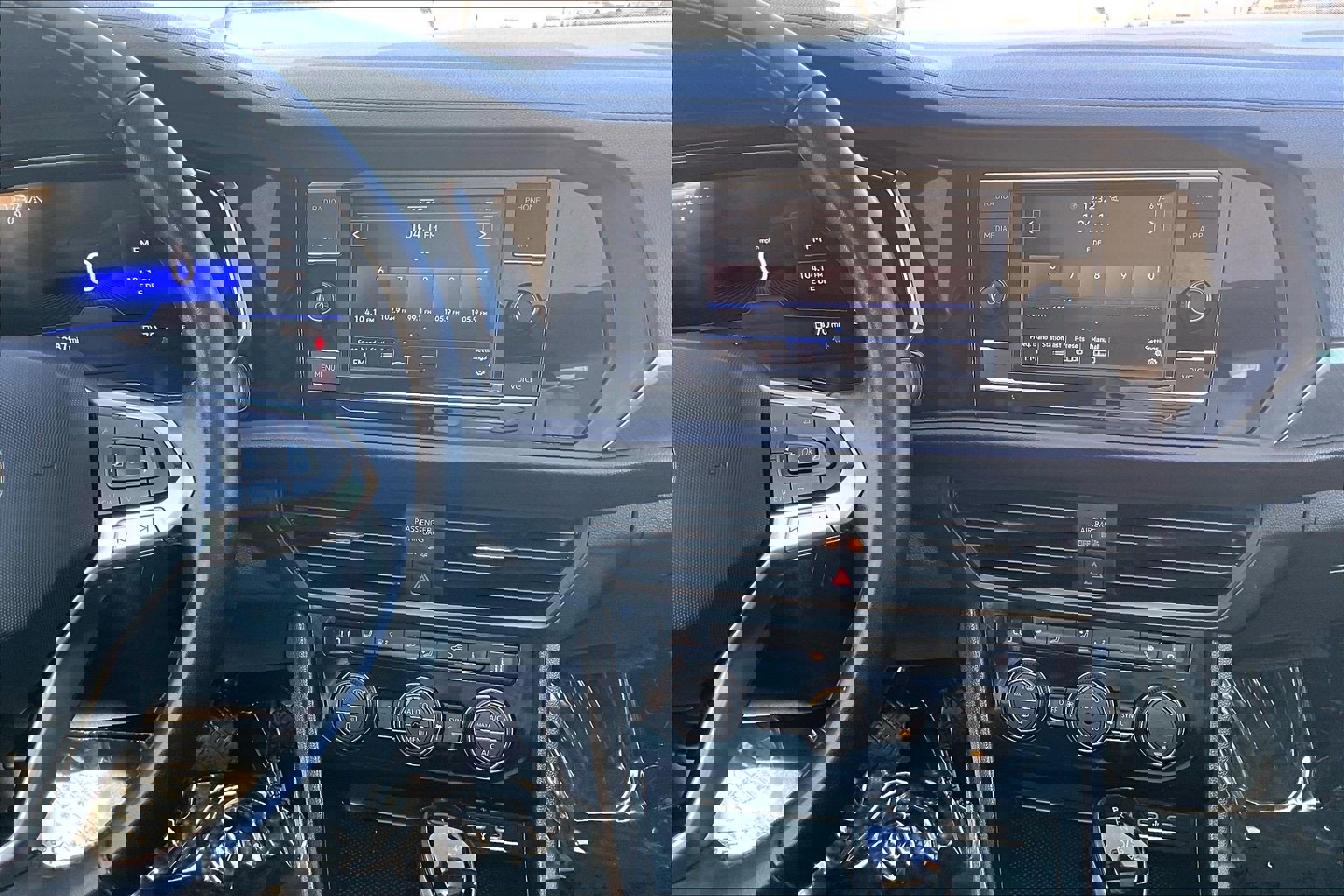 Used 2024 Volkswagen Jetta SE image 6