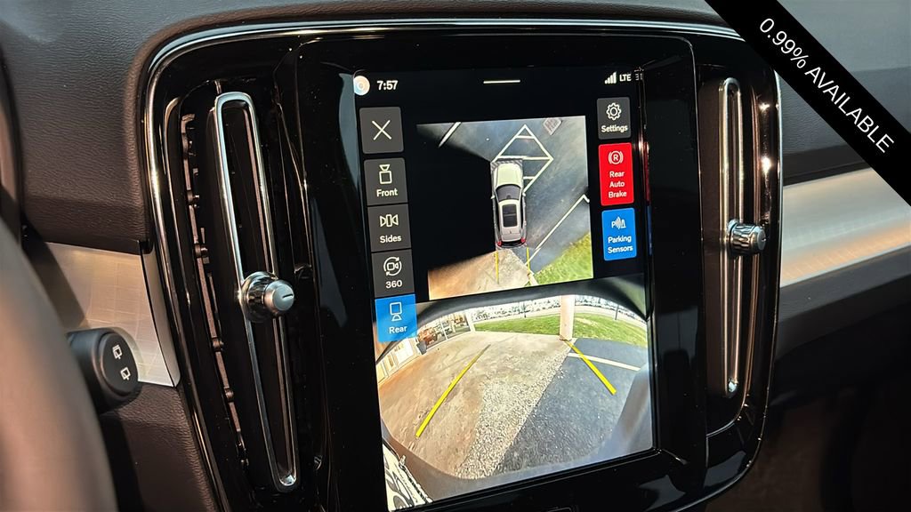 New 2026 Volvo XC40 B5 Ultra w/ Climate Package image 19