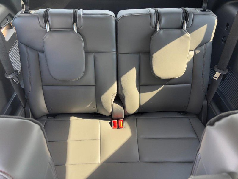 New 2025 Ford Explorer Active image 6