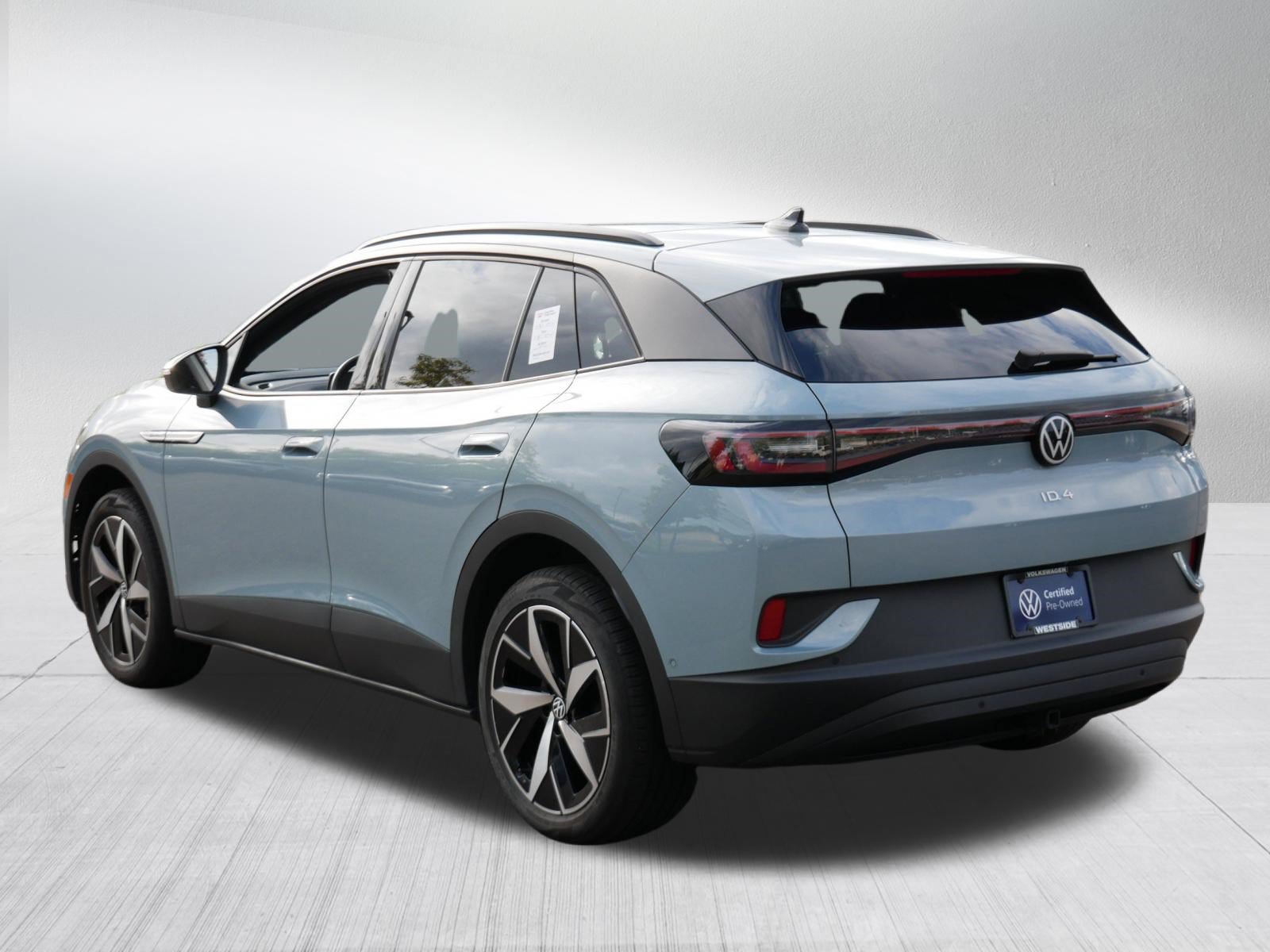 Certified 2024 Volkswagen ID.4 Pro S AWD/4WD image 5