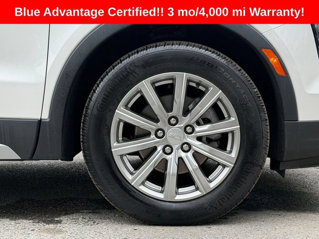 Used 2021 Cadillac XT4 Premium Luxury w/ Cold Weather Package FWD image 9
