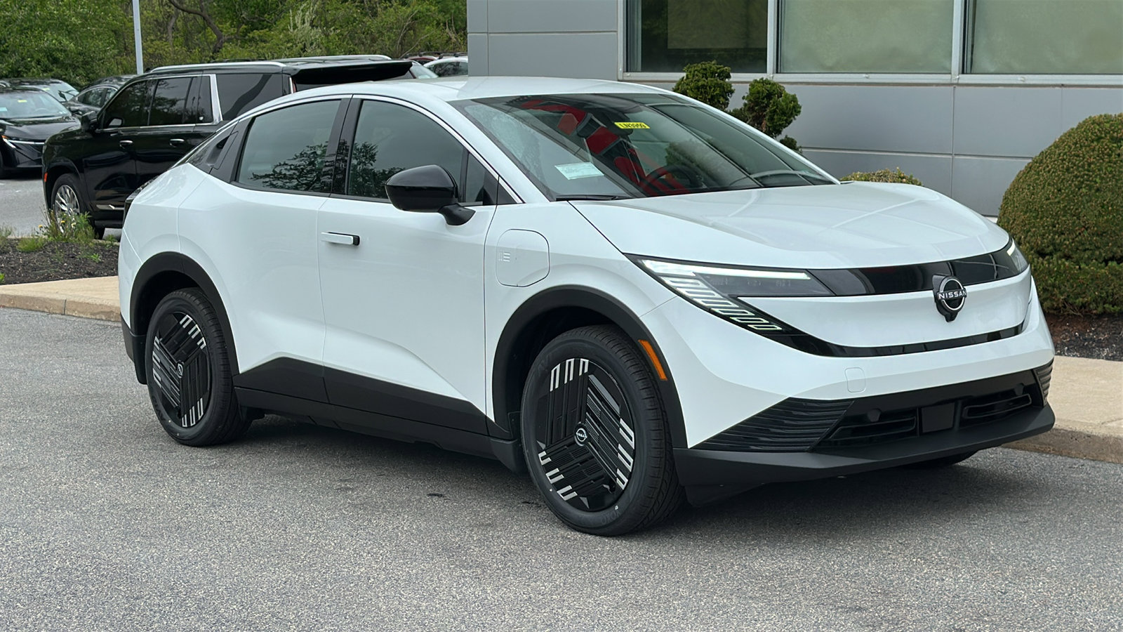 New 2026 Nissan Leaf w/ Floor Mat Package (S+) FWD image 2