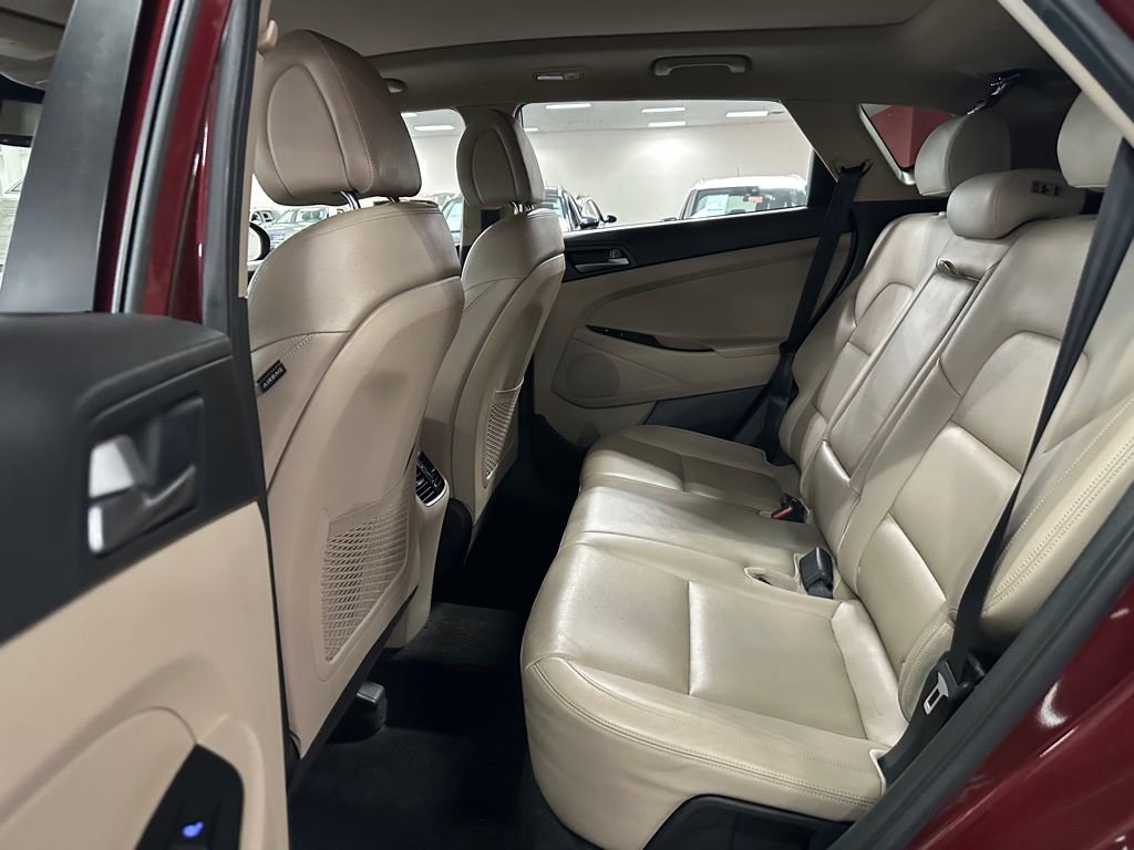 Used 2016 Hyundai Tucson Limited w/ Option Group 03 FWD image 26