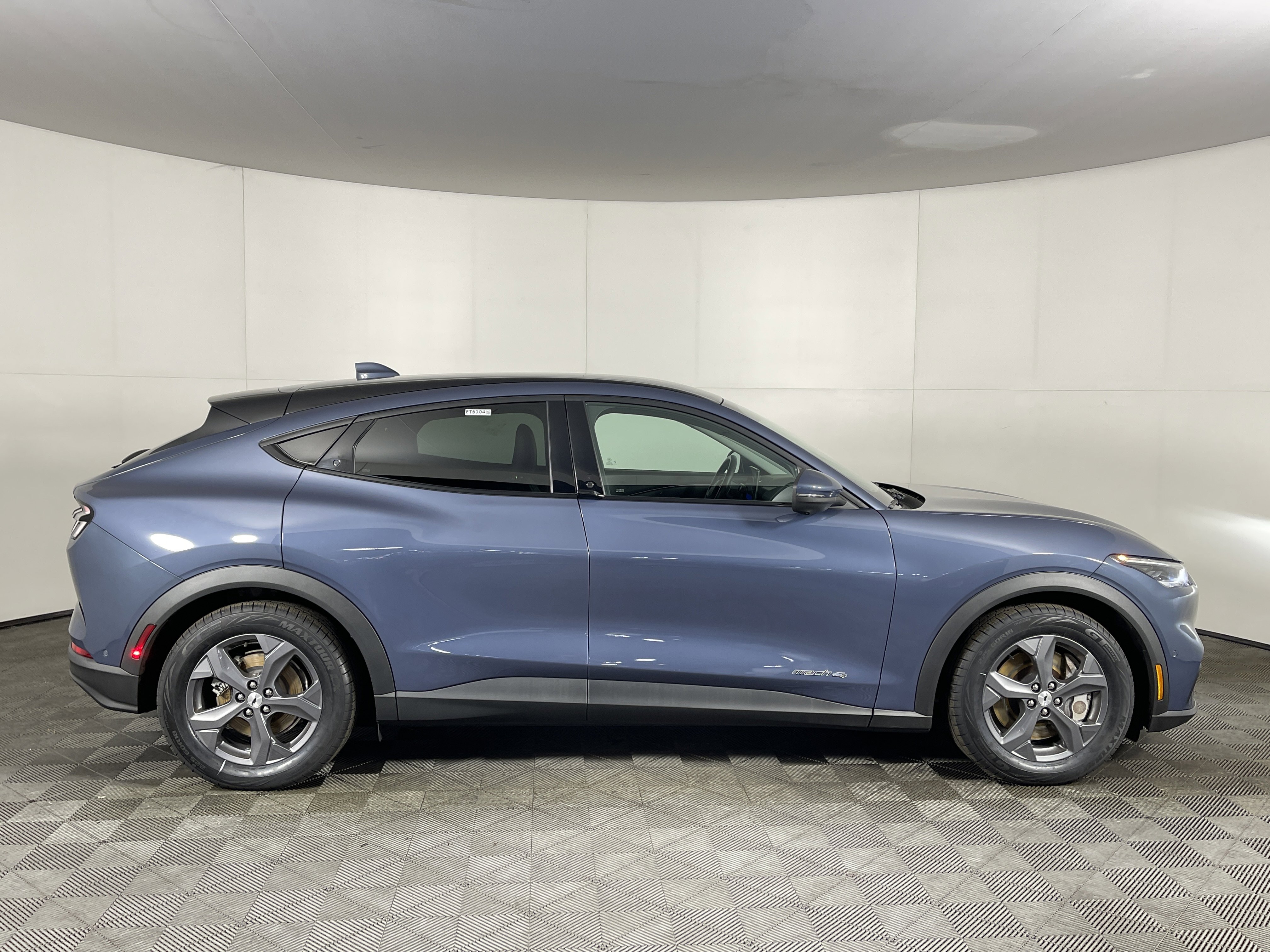 Used 2021 Ford Mustang Mach-E Select w/ Comfort/Technology Package image 5