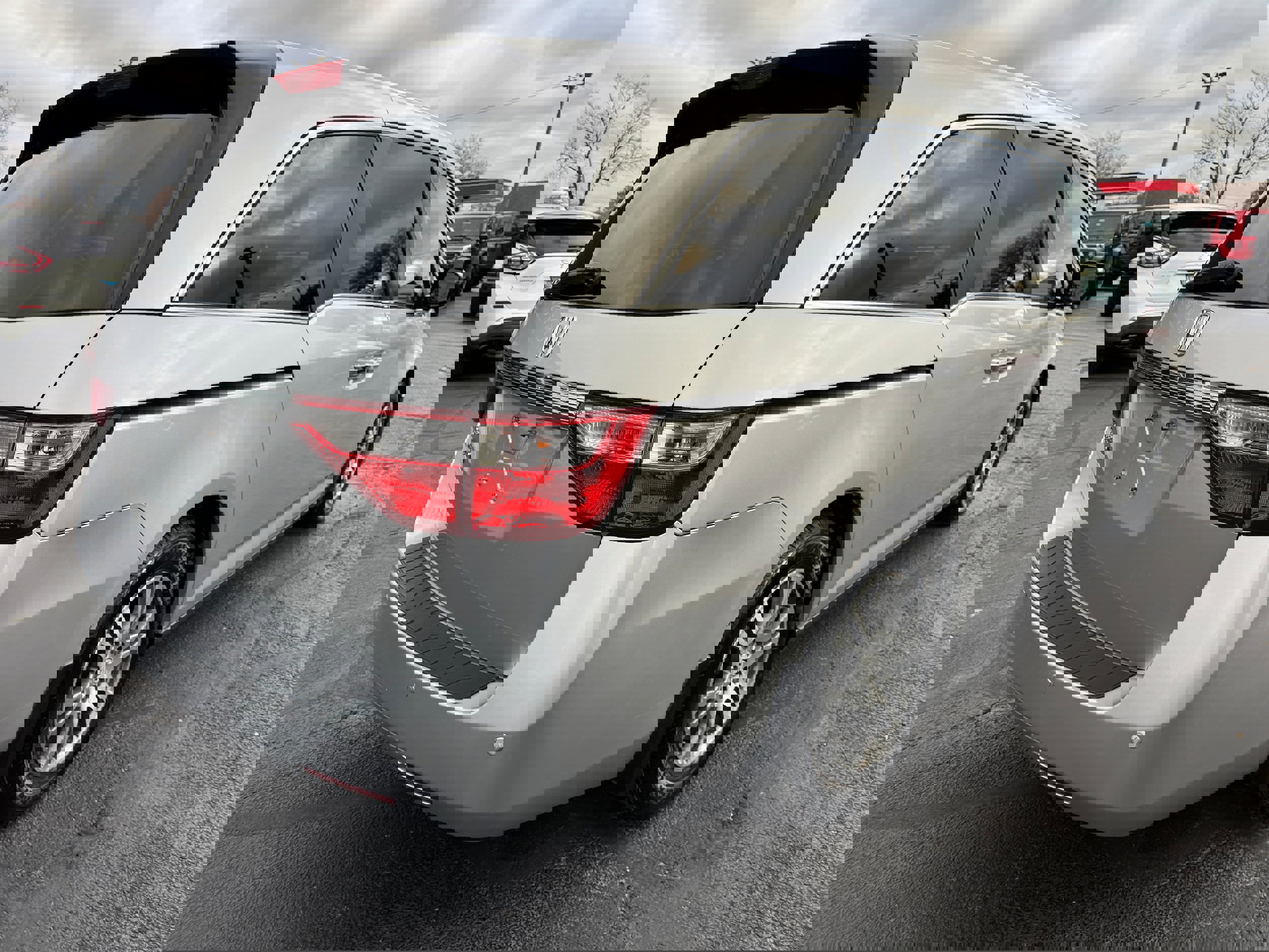 Used 2012 Honda Odyssey EX image 7