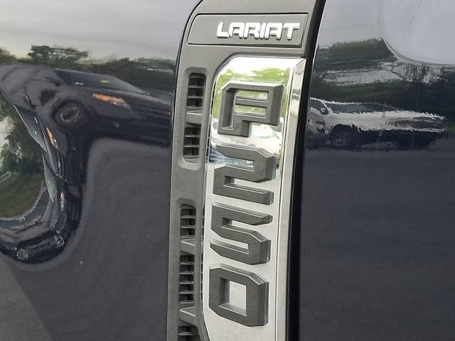 Used 2024 Ford F250 Lariat AWD/4WD image 31