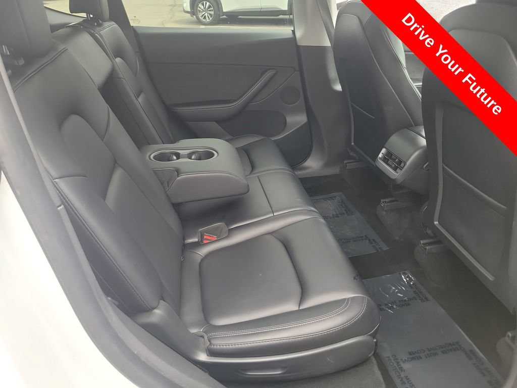 Used 2021 Tesla Model Y Long Range AWD/4WD image 18