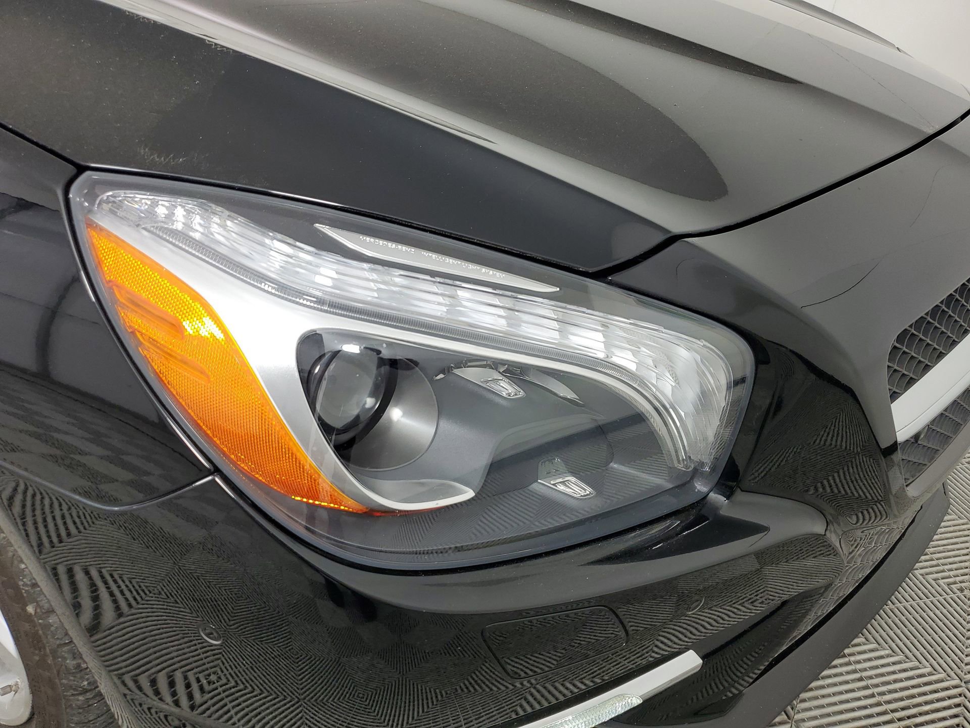 Used 2014 Mercedes-Benz SL 550 image 13