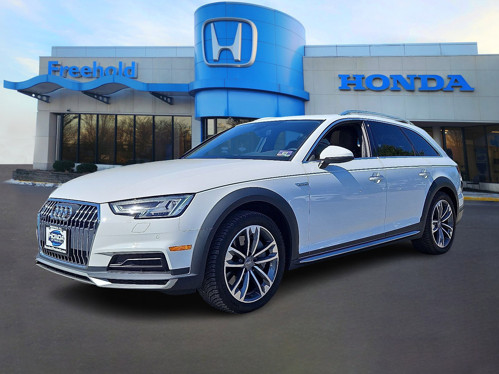 Used 2019 Audi A4 2.0T allroad Premium Plus w/ Premium Plus Package image 3