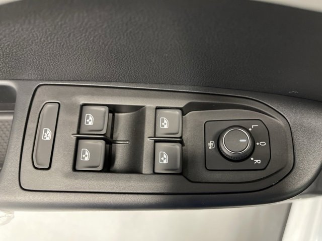 New 2026 Volkswagen Taos SE image 28