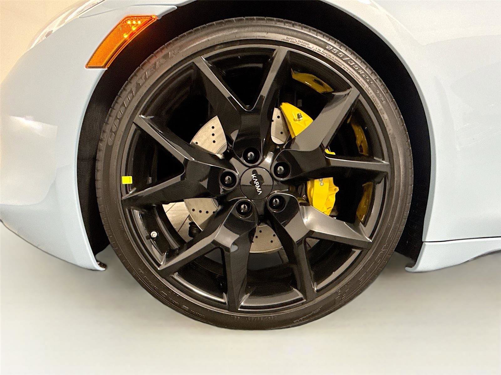 New 2025 Karma Revero Luxury image 28