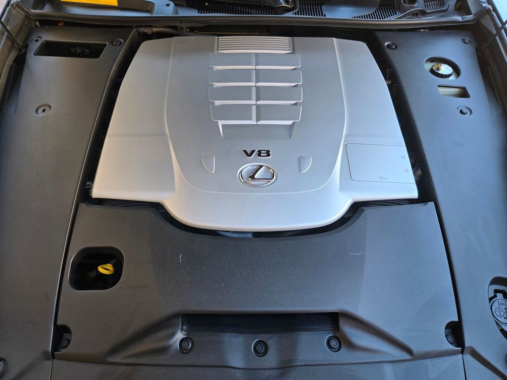 Used 2013 Lexus LS 460 w/ Comfort Pkg image 35