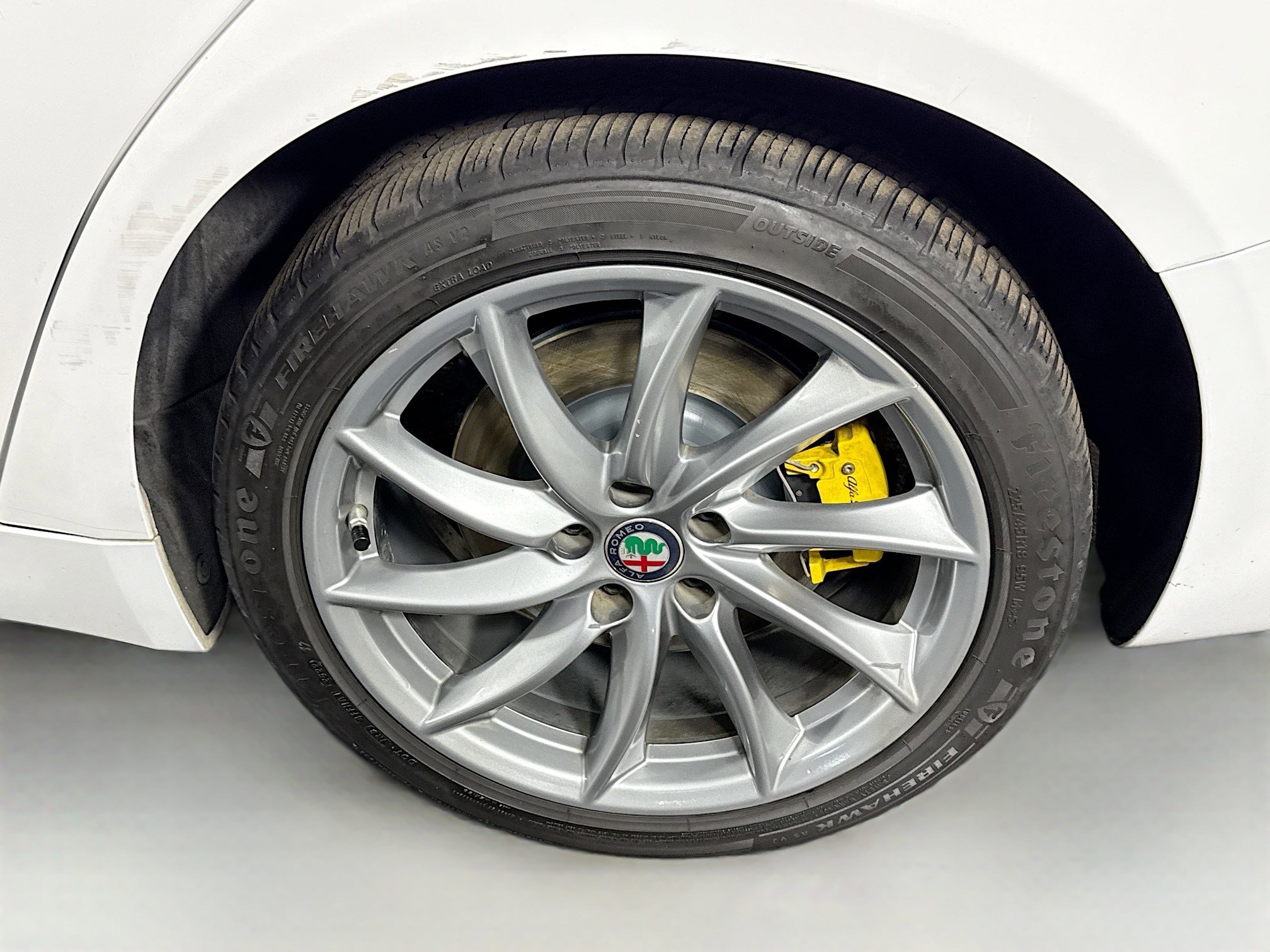 Used 2017 Alfa Romeo Giulia Base image 37