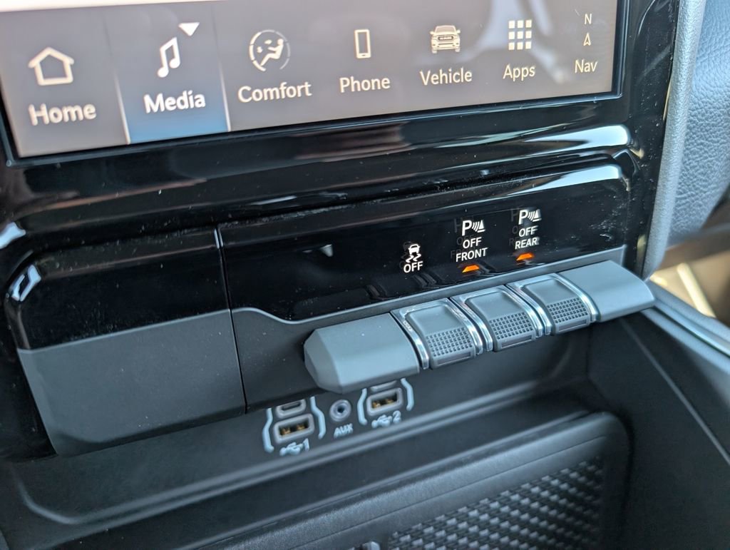 New 2026 RAM 1500 Laramie w/ Sport Appearance Package image 28