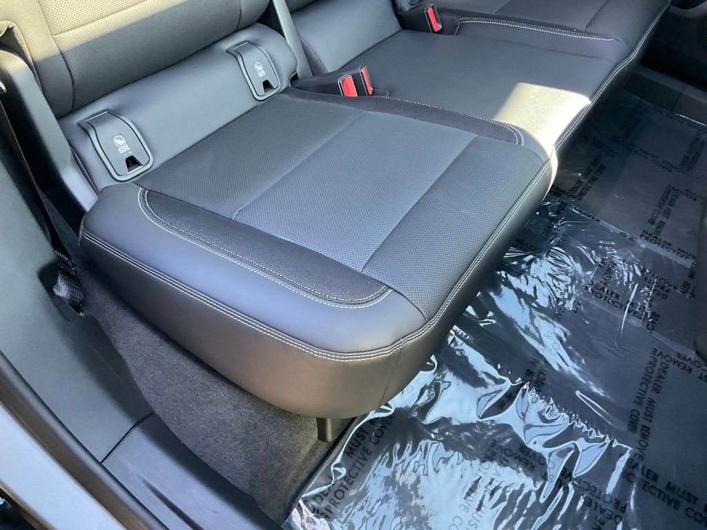 Used 2025 Chevrolet Blazer EV LT image 52