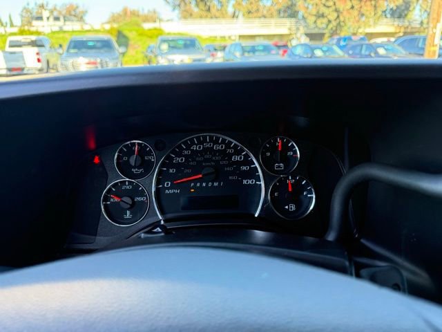 Used 2024 GMC Savana 2500 w/ Driver Convenience Package RWD image 16