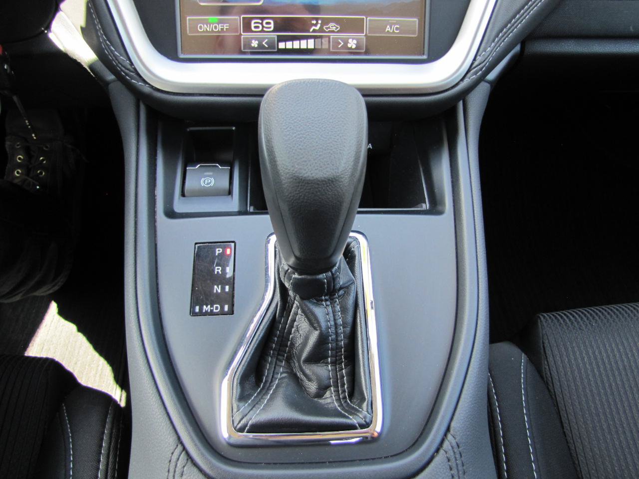 Used 2023 Subaru Legacy AWD/4WD image 13