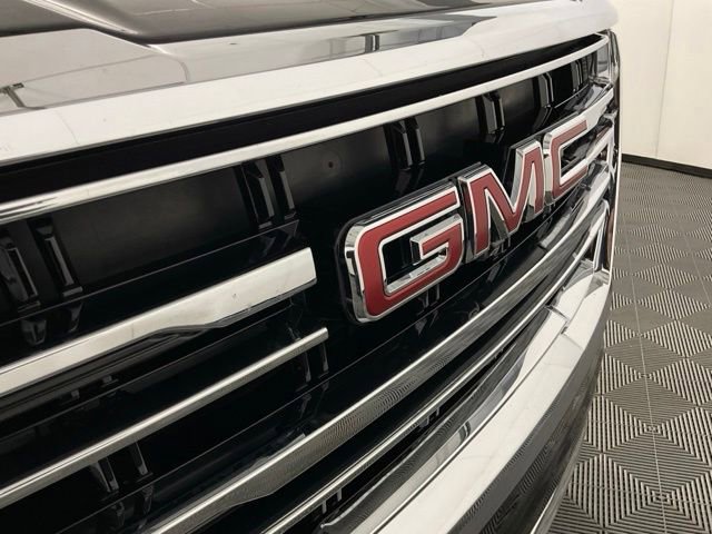Used 2022 GMC Yukon SLT w/ SLT Luxury Package AWD/4WD image 14