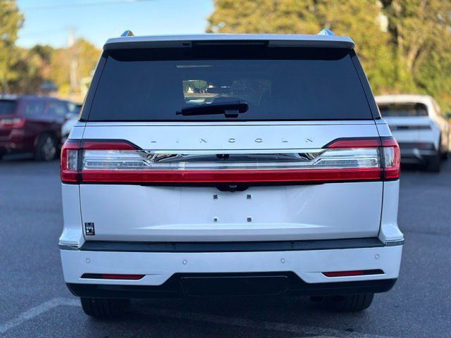 Used 2019 Lincoln Navigator L Reserve AWD/4WD image 5