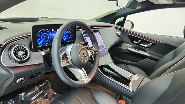 Used 2024 Mercedes-Benz EQE 350+ 4MATIC Sedan image 19