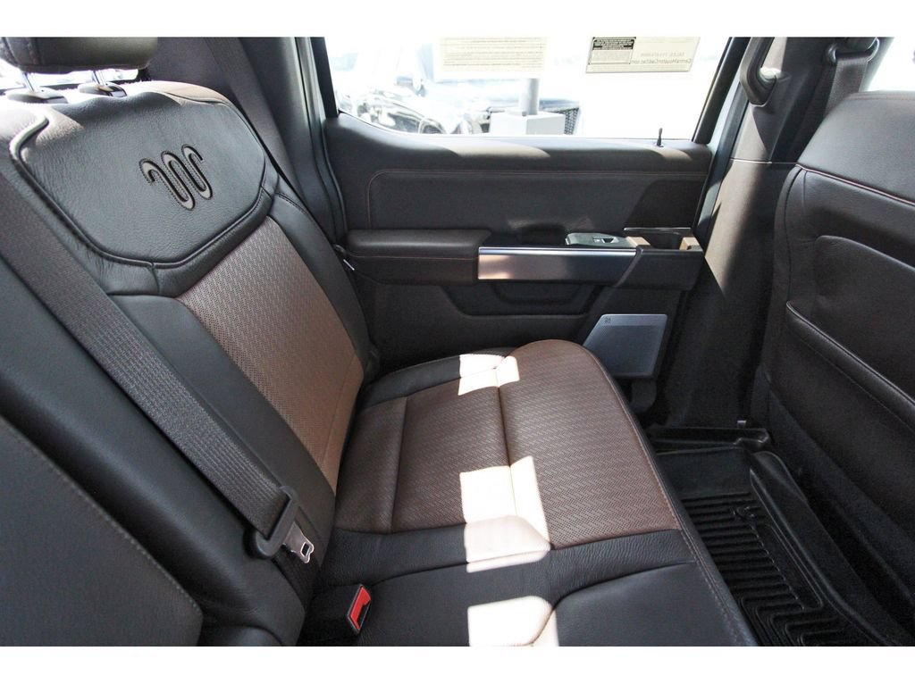 Used 2025 Ford F250 King Ranch AWD/4WD image 11