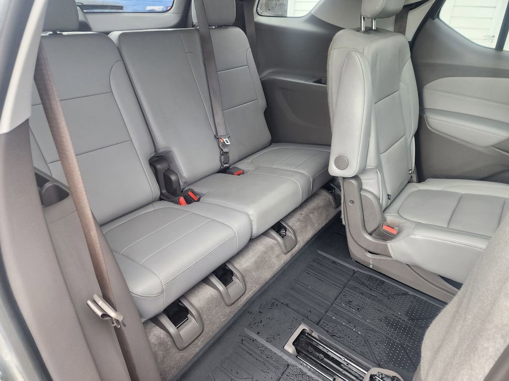 Used 2018 Chevrolet Traverse LT w/ LPO, Floor Liner Package image 19