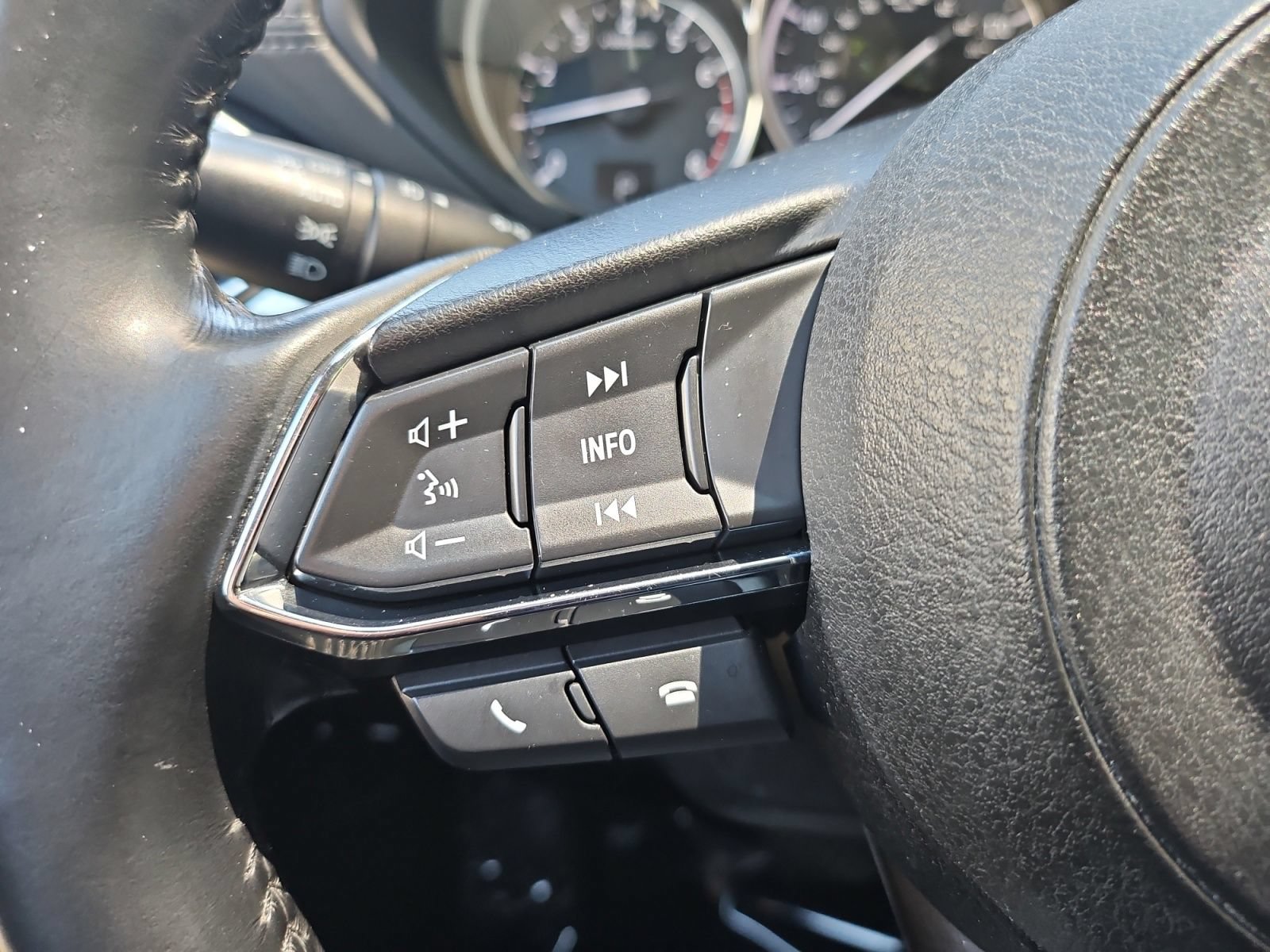 Used 2018 MAZDA CX-5 Grand Touring w/ Premium Package FWD image 29
