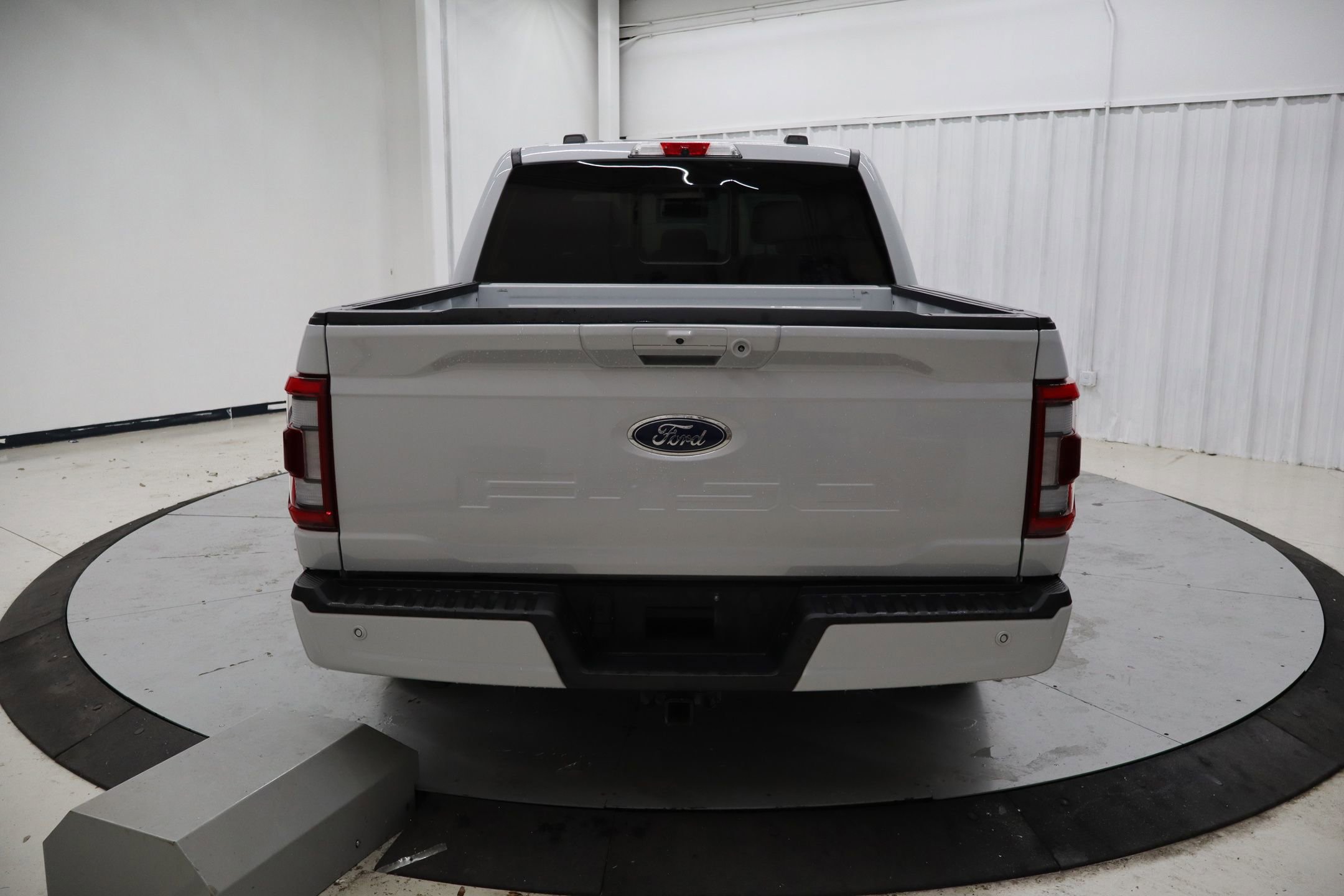 Used 2022 Ford F150 Lariat image 4