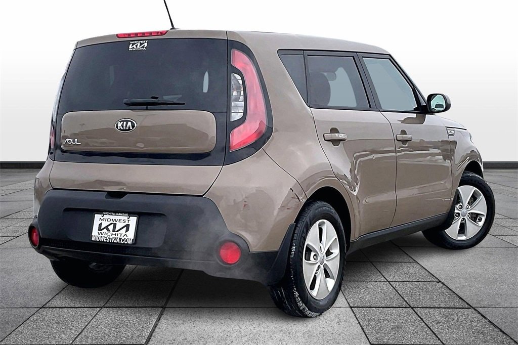 Used 2015 Kia Soul image 12