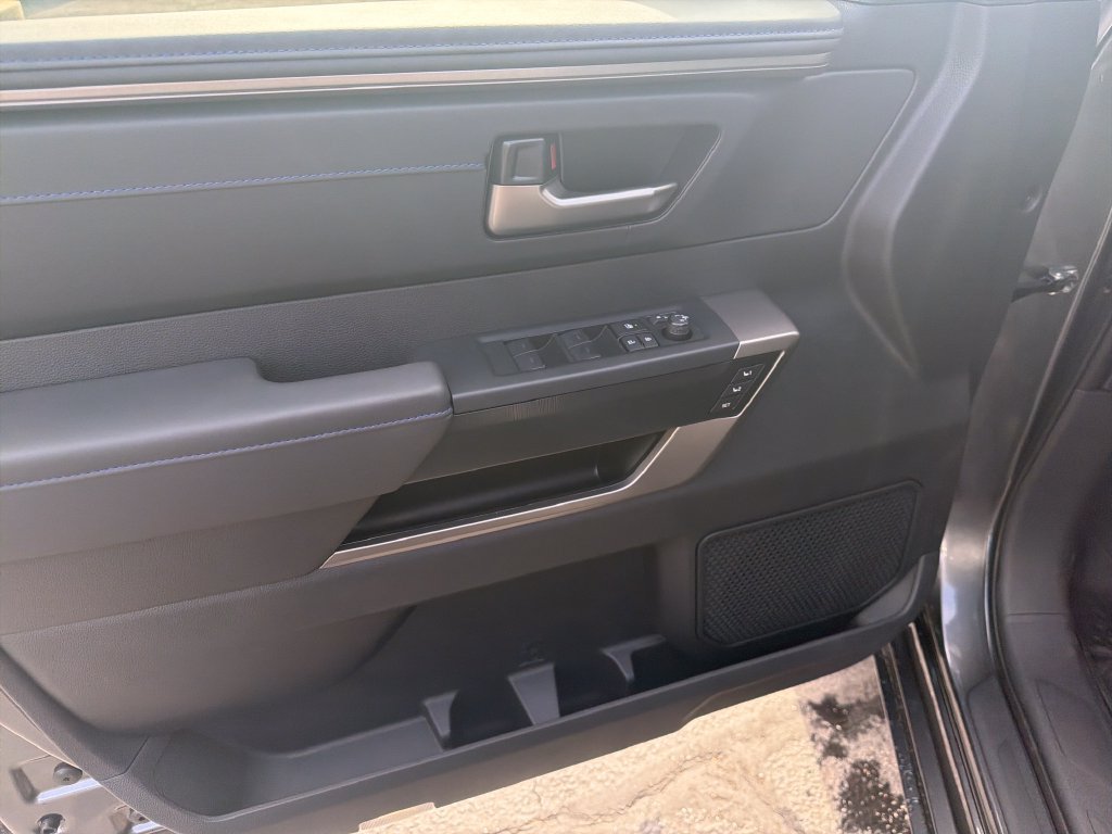 New 2026 Toyota Tundra Platinum AWD/4WD image 10