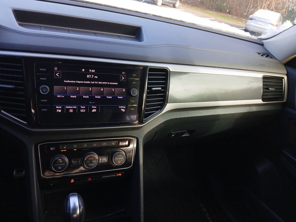 Used 2021 Volkswagen Atlas SEL R-Line image 24