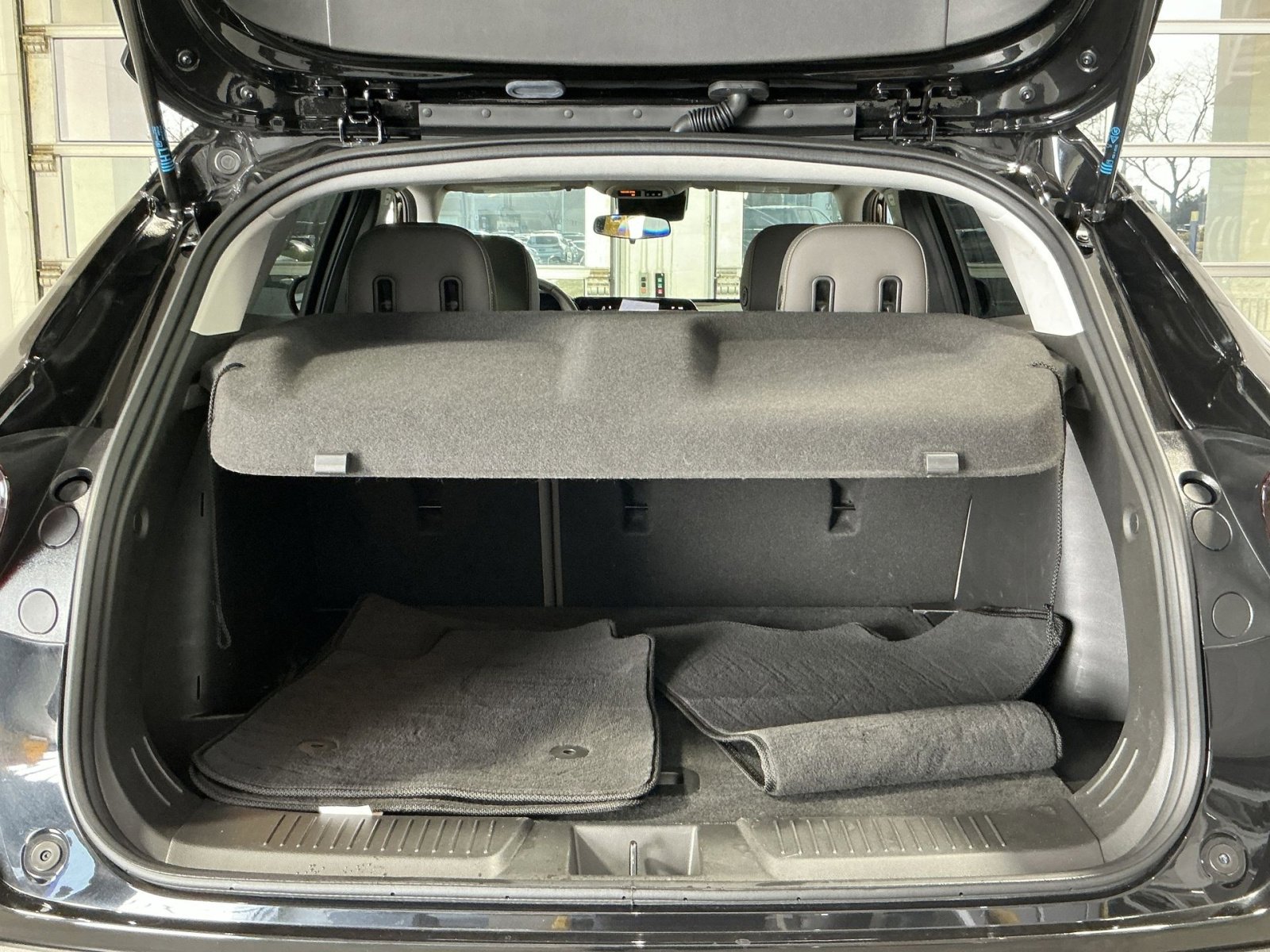 Used 2025 Chevrolet Trax ACTIV w/ Driver Confidence Package image 31