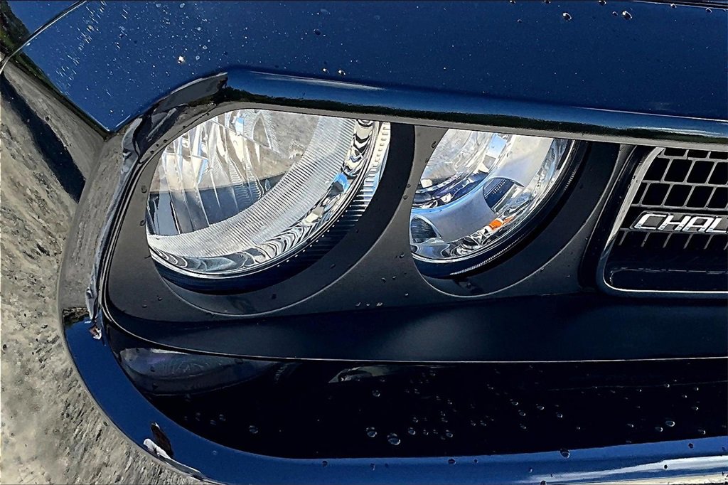 Used 2014 Dodge Challenger R/T w/ Blacktop Package image 27