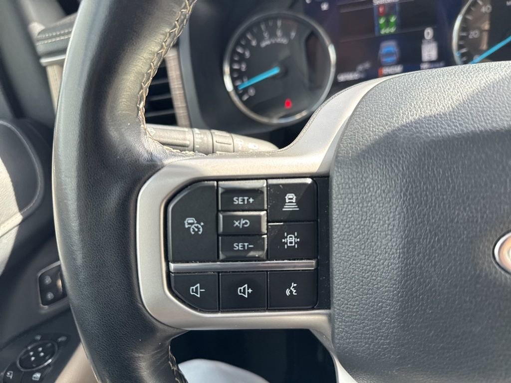 Used 2024 Ford Expedition Limited image 14