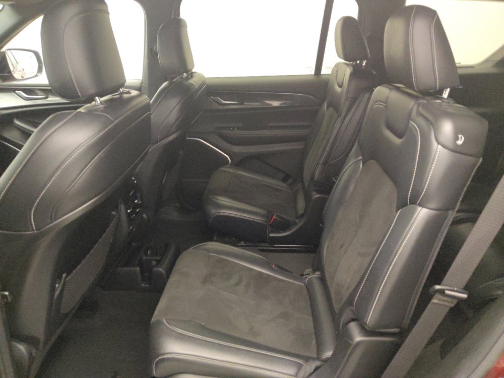 Used 2022 Jeep Grand Cherokee L Laredo RWD image 18